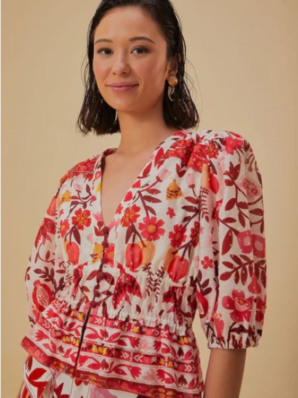 NEW FARM Rio Floral Puff-Sleeve V-Neck Top in Red, Pink, Yellow Sz XSmall